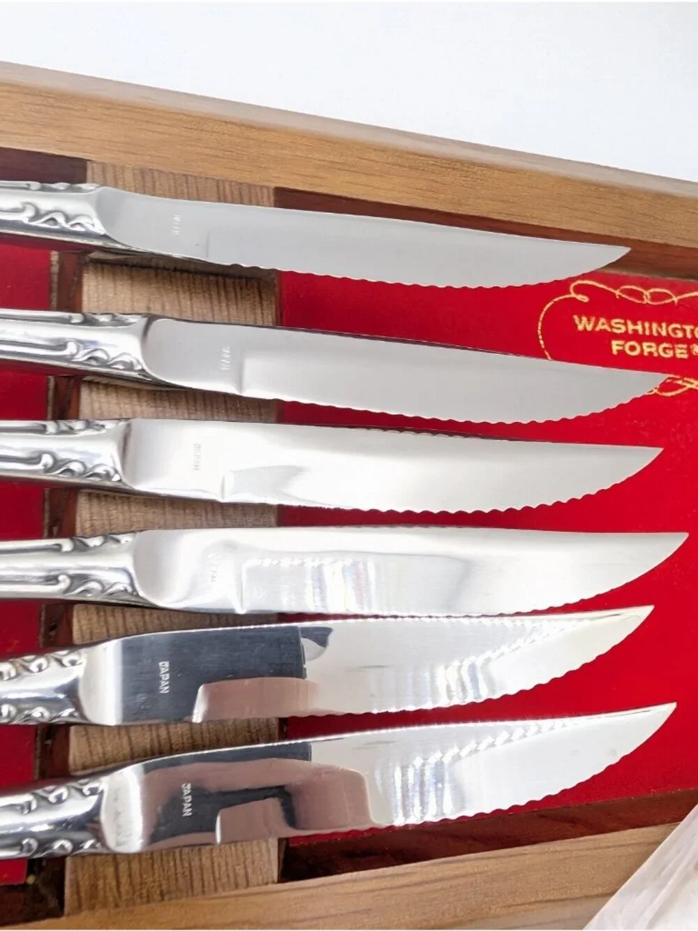 Set 6 Washington Forge Charleston Knives steak Japan Stainless Flatware w/box